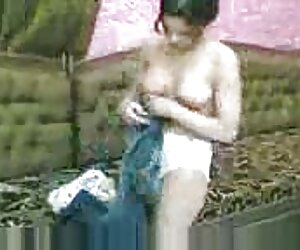 Bir döküm göğüsleri türbanlı erotik sex ve ip