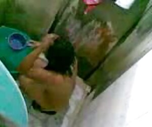 Dört ayak üzerinde türbanlı sex porno izle büyükanne ve yutmak