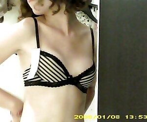 Seksi bebek Sasha türbanlı kadınların seks videoları Gül toyed içinde the park için nakit