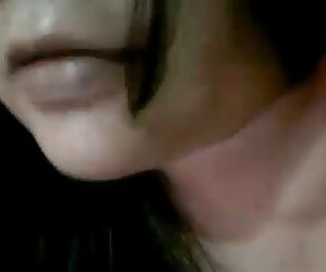 Sekreter çalışırken kamerada kendisi sex porno turban ile oynuyor